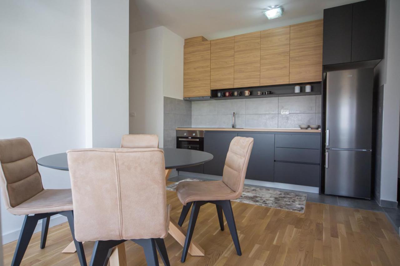 Sun Apartment 포드고리차 외부 사진